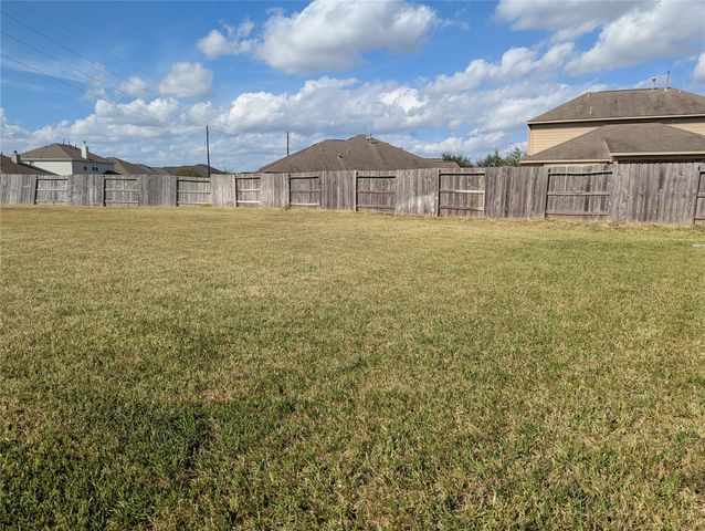 13319 Lansdown Street, Rosharon, TX 77583