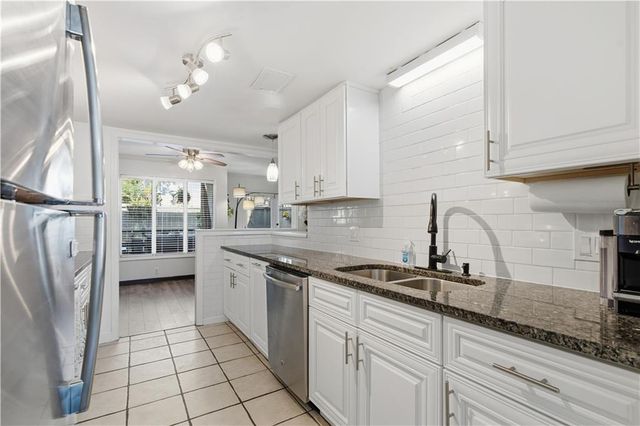 57 Ivy Trail NE 57, Atlanta, GA 30342
