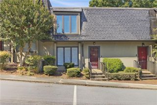57 Ivy Trail NE 57, Atlanta, GA 30342