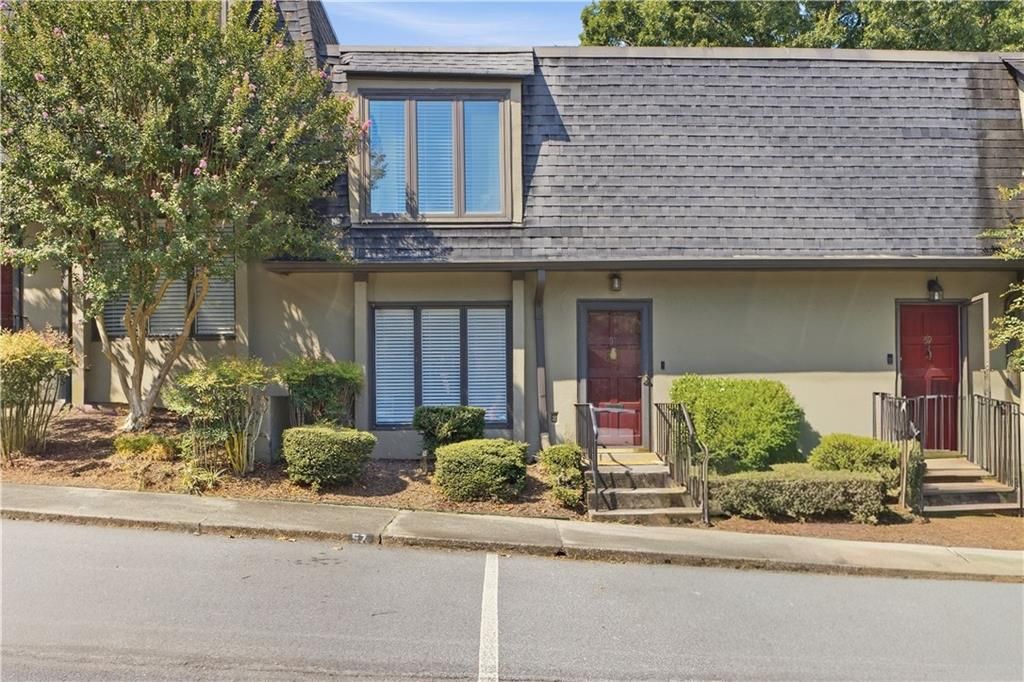 57 Ivy Trail NE 57, Atlanta, GA 30342