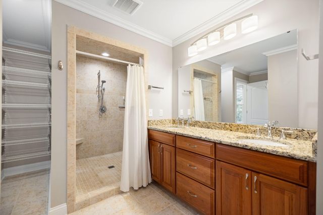 119 Holly Hill Drive, Berea, KY 40403