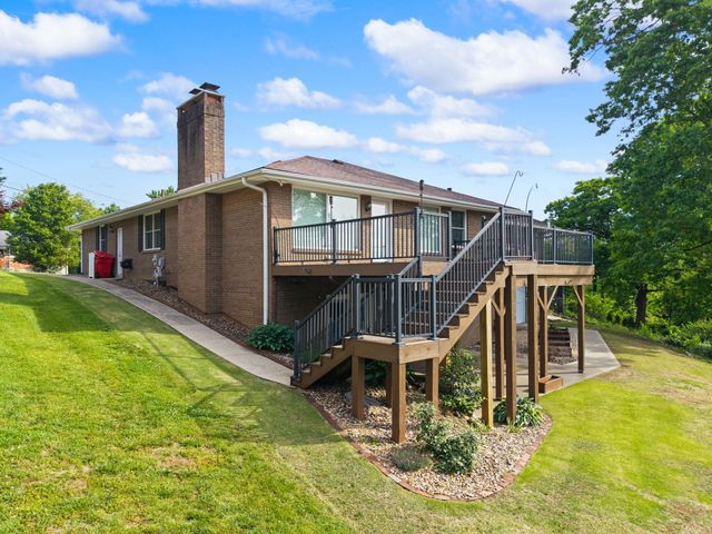 119 Holly Hill Drive, Berea, KY 40403