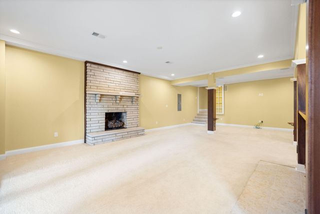119 Holly Hill Drive, Berea, KY 40403