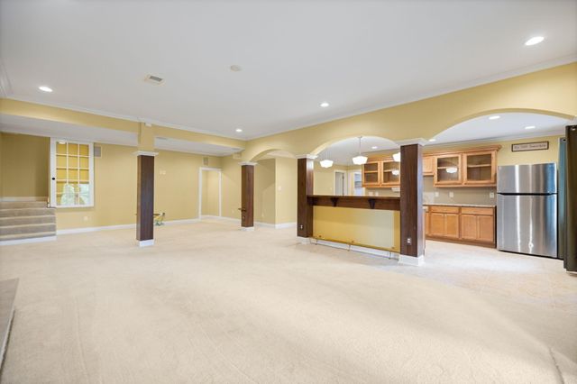 119 Holly Hill Drive, Berea, KY 40403