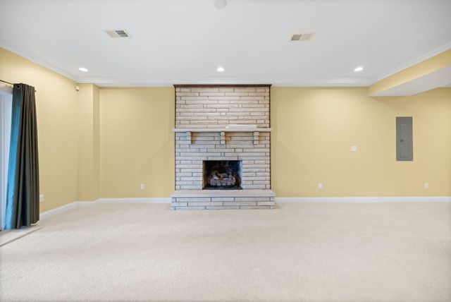 119 Holly Hill Drive, Berea, KY 40403
