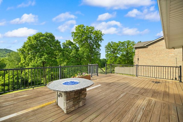 119 Holly Hill Drive, Berea, KY 40403