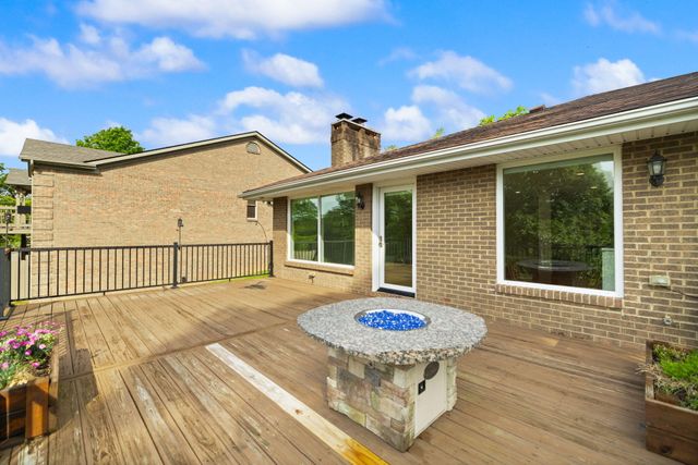 119 Holly Hill Drive, Berea, KY 40403