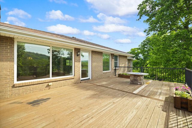 119 Holly Hill Drive, Berea, KY 40403