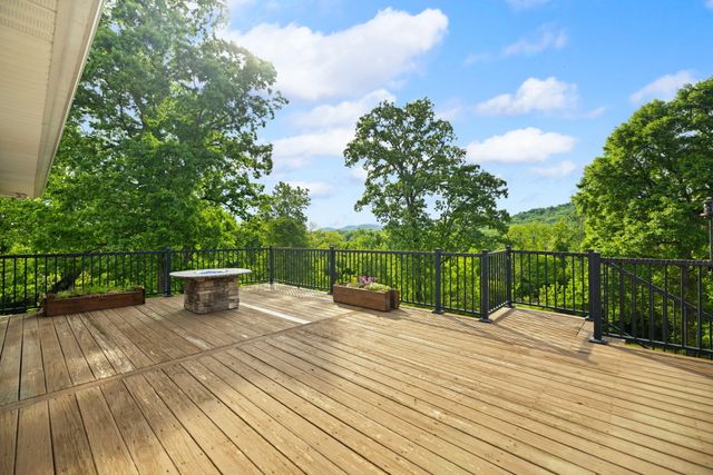 119 Holly Hill Drive, Berea, KY 40403