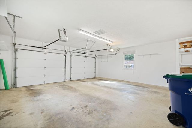 119 Holly Hill Drive, Berea, KY 40403