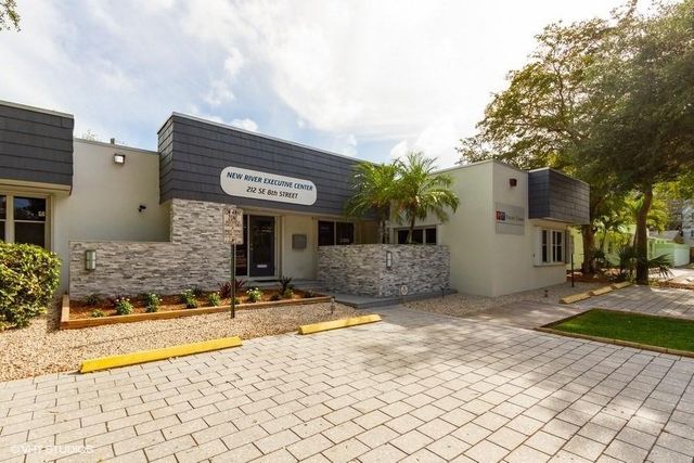 212 SE 8th St, Fort Lauderdale, FL 33316