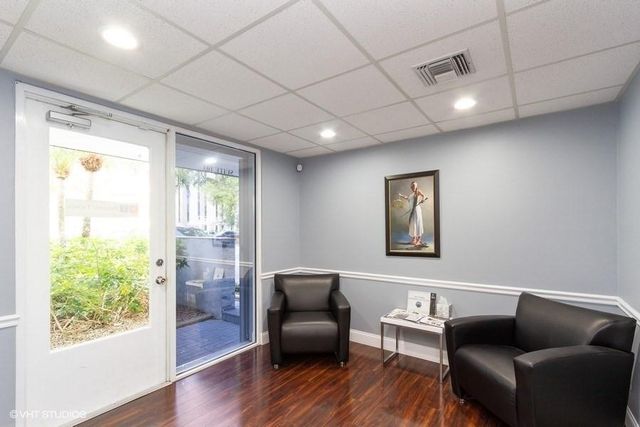 212 SE 8th St, Fort Lauderdale, FL 33316