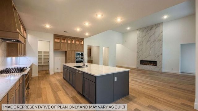 352 Louvenia Court, Pinehurst, TX 77362
