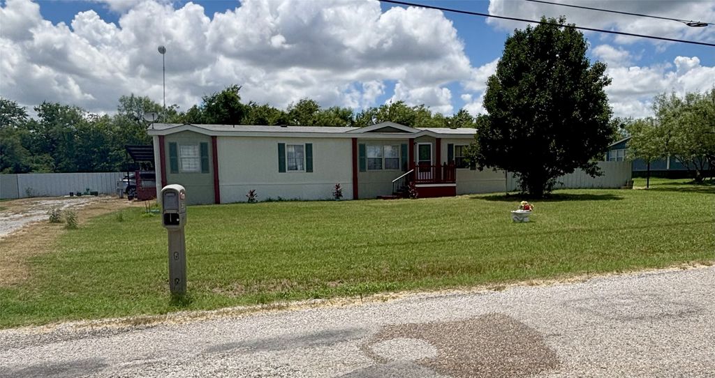 1537 Wild Horse Lane, Stephenville, TX 76401