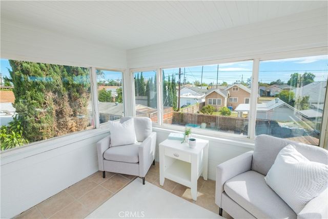 1758 W 41st, Los Angeles, CA 90062