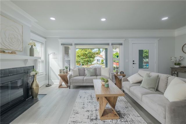 1758 W 41st, Los Angeles, CA 90062