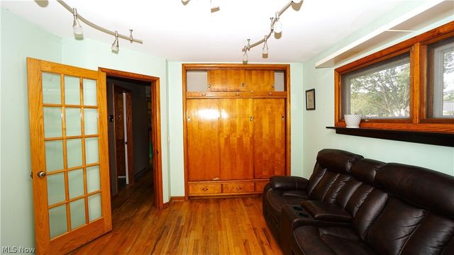 264 Kent Drive, Tallmadge, OH 44278