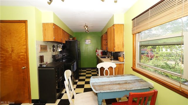264 Kent Drive, Tallmadge, OH 44278