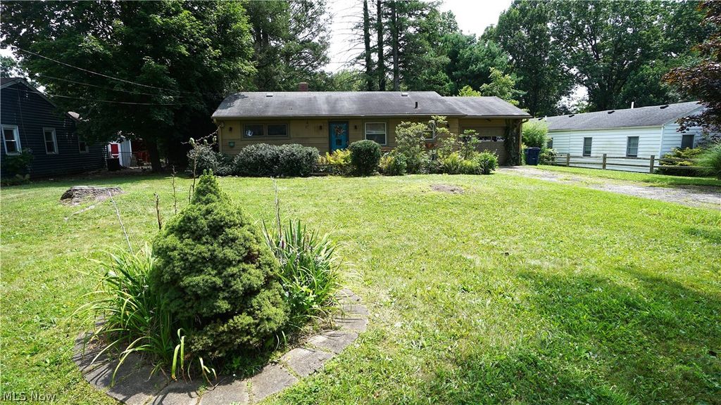 264 Kent Drive, Tallmadge, OH 44278