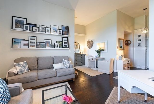 16 Balmoral St 410, Andover, MA 01810