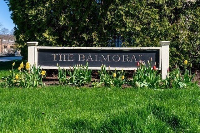 16 Balmoral St 410, Andover, MA 01810