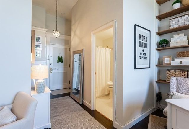 16 Balmoral St 410, Andover, MA 01810