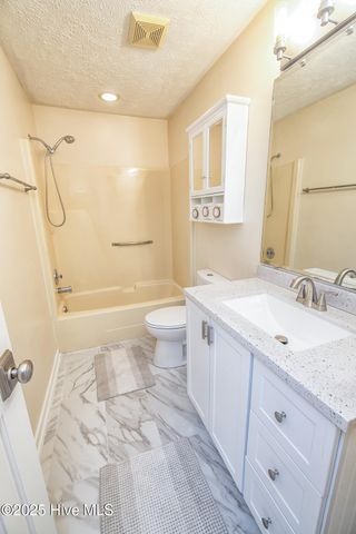 119 Longstreet Drive 203, Wilmington, NC 28412