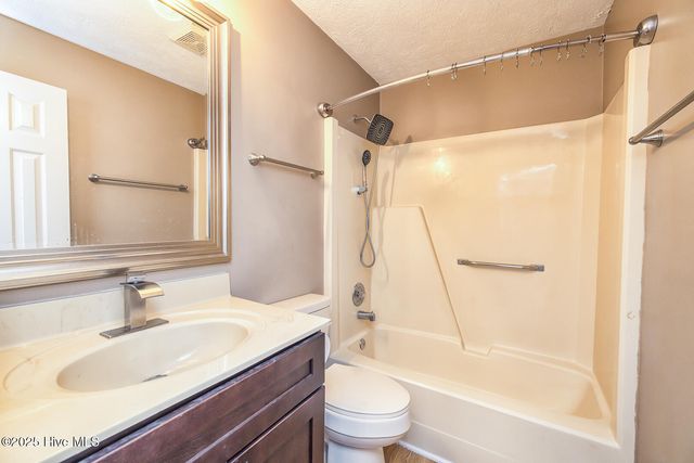 119 Longstreet Drive 203, Wilmington, NC 28412