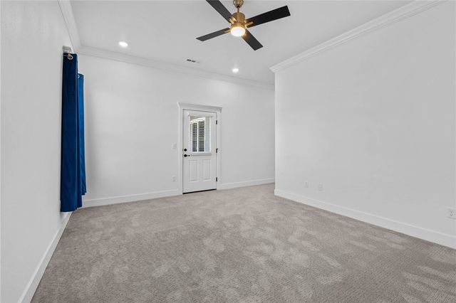 2801 S 20th Place, Rogers, AR 72758