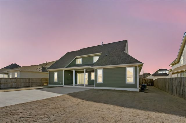 2801 S 20th Place, Rogers, AR 72758