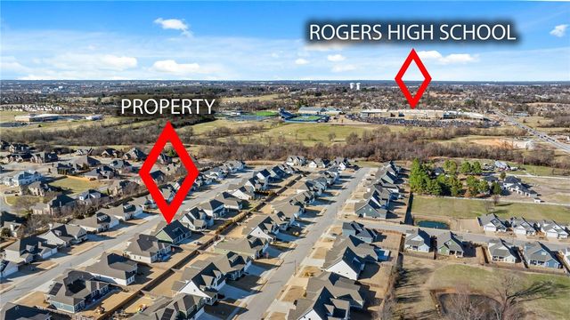 2801 S 20th Place, Rogers, AR 72758