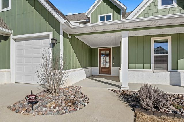 2801 S 20th Place, Rogers, AR 72758