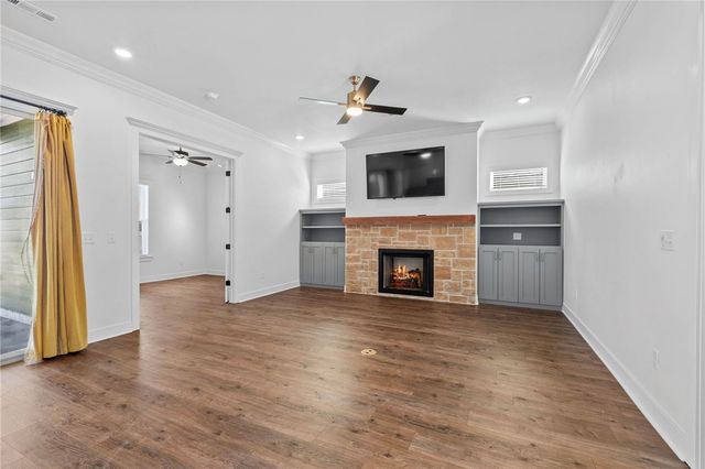 2801 S 20th Place, Rogers, AR 72758