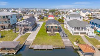 3031 3rd Street, Surf City, NC 28445