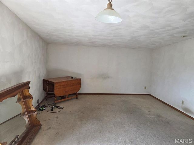 106 Guinzy Hill, Collinsville, IL 62234