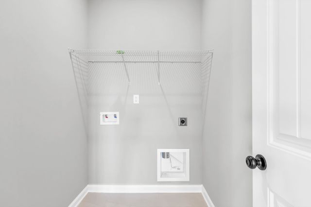 346 Kingland Ln, Clarksville, TN 37043