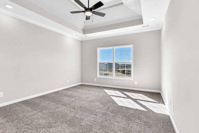 346 Kingland Ln, Clarksville, TN 37043