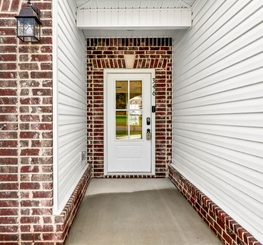 346 Kingland Ln, Clarksville, TN 37043