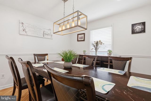 160 TOLL DR, Southampton, PA 18966