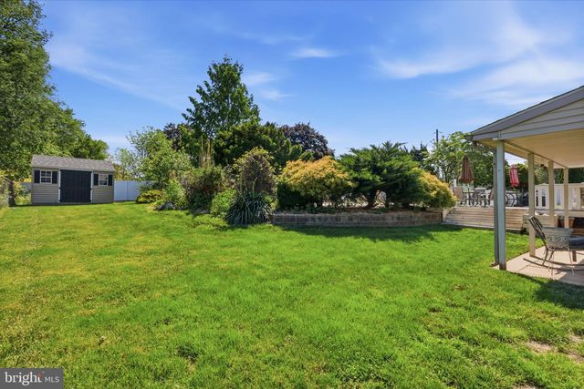 160 TOLL DR, Southampton, PA 18966