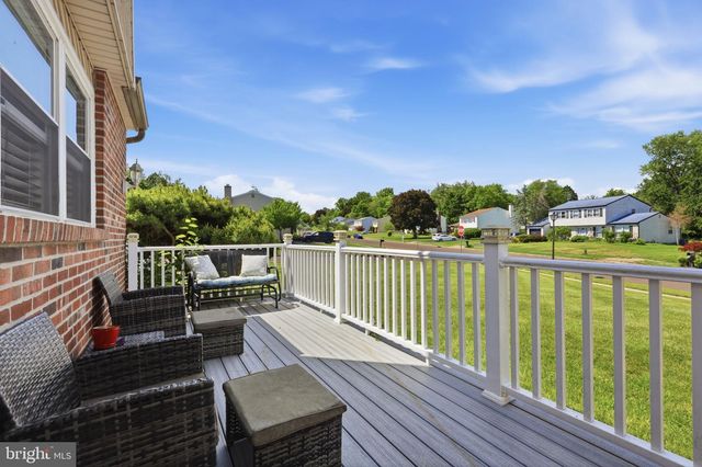160 TOLL DR, Southampton, PA 18966