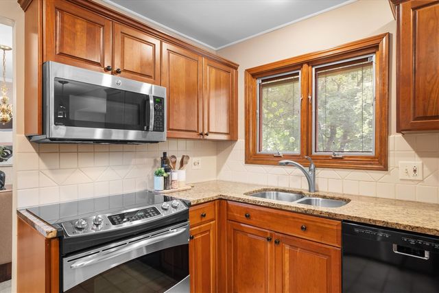 2457 Traver Boulevard, Ann Arbor, MI 48105