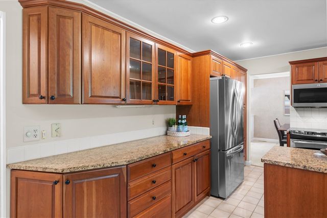 2457 Traver Boulevard, Ann Arbor, MI 48105