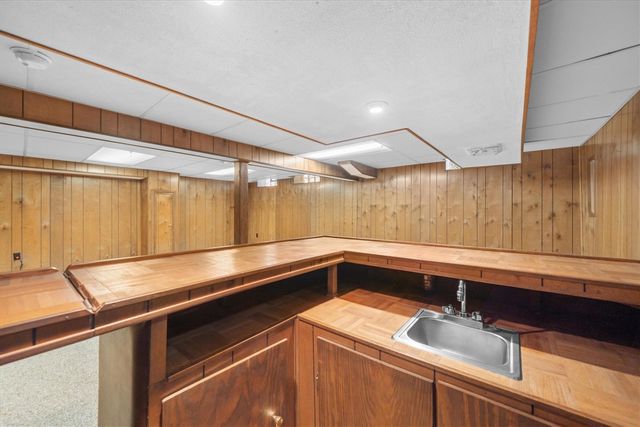 2457 Traver Boulevard, Ann Arbor, MI 48105