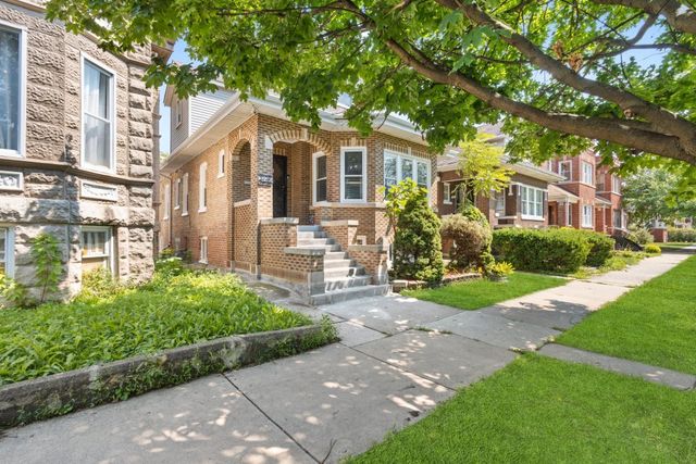 1215 S 58th Court, Cicero, IL 60804