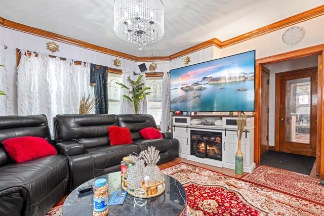 1215 S 58th Court, Cicero, IL 60804