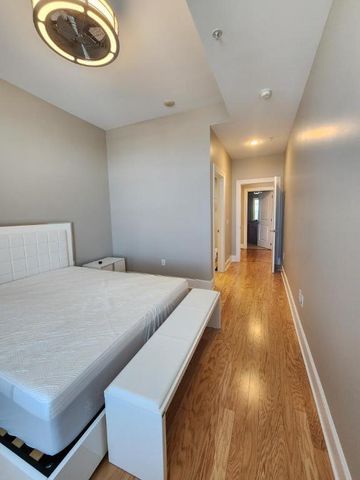 400 W North Street 1508, Raleigh, NC 27603