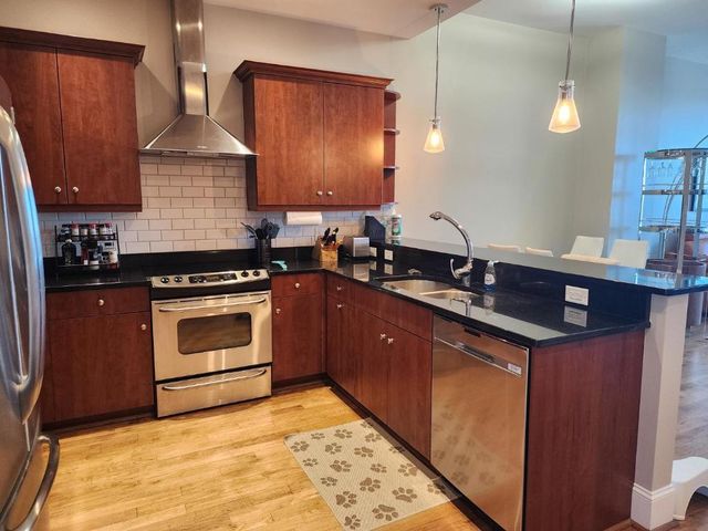 400 W North Street 1508, Raleigh, NC 27603