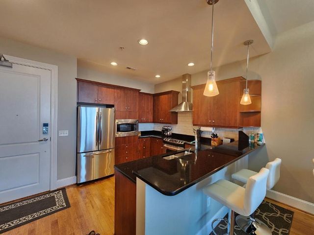 400 W North Street 1508, Raleigh, NC 27603