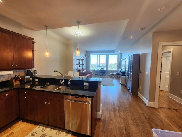 400 W North Street 1508, Raleigh, NC 27603